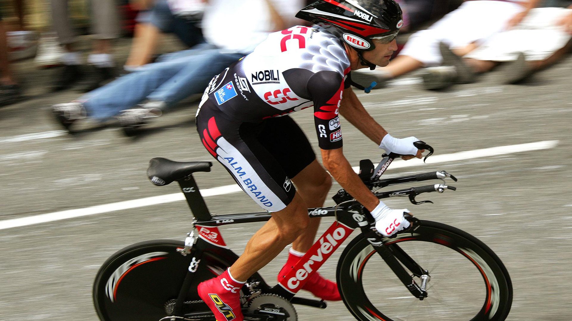 雷恩强压苏格兰，美加墨世界杯焦点战中的战术革命与身份重构