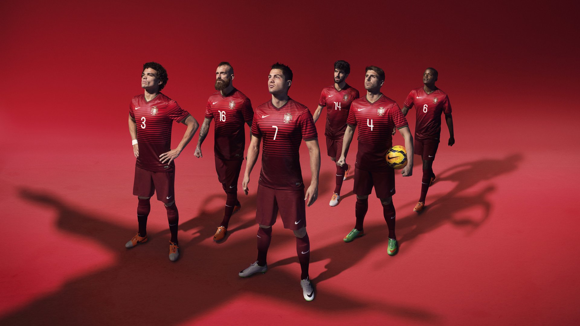 鏖战维也纳，奥恰洛夫破纪录之夜，德国队险胜奥地利的战术与意志之战